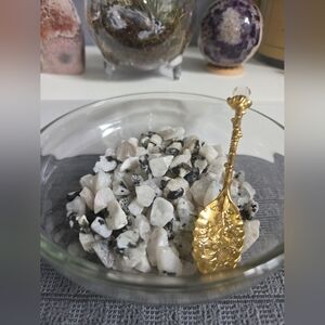 Moonstone Tiny Tumbles Plant Toppers